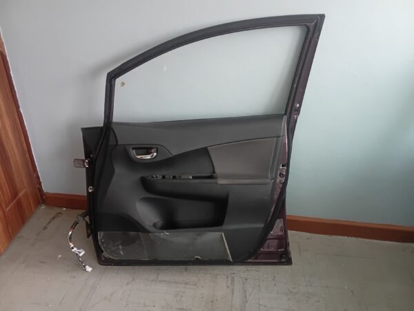 FRONT DOOR RACTIS NSP120 - Image 2