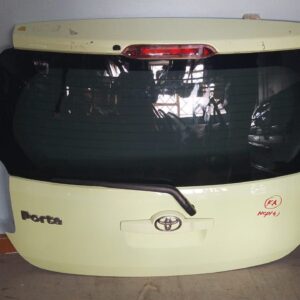 REAR GATE PORTE